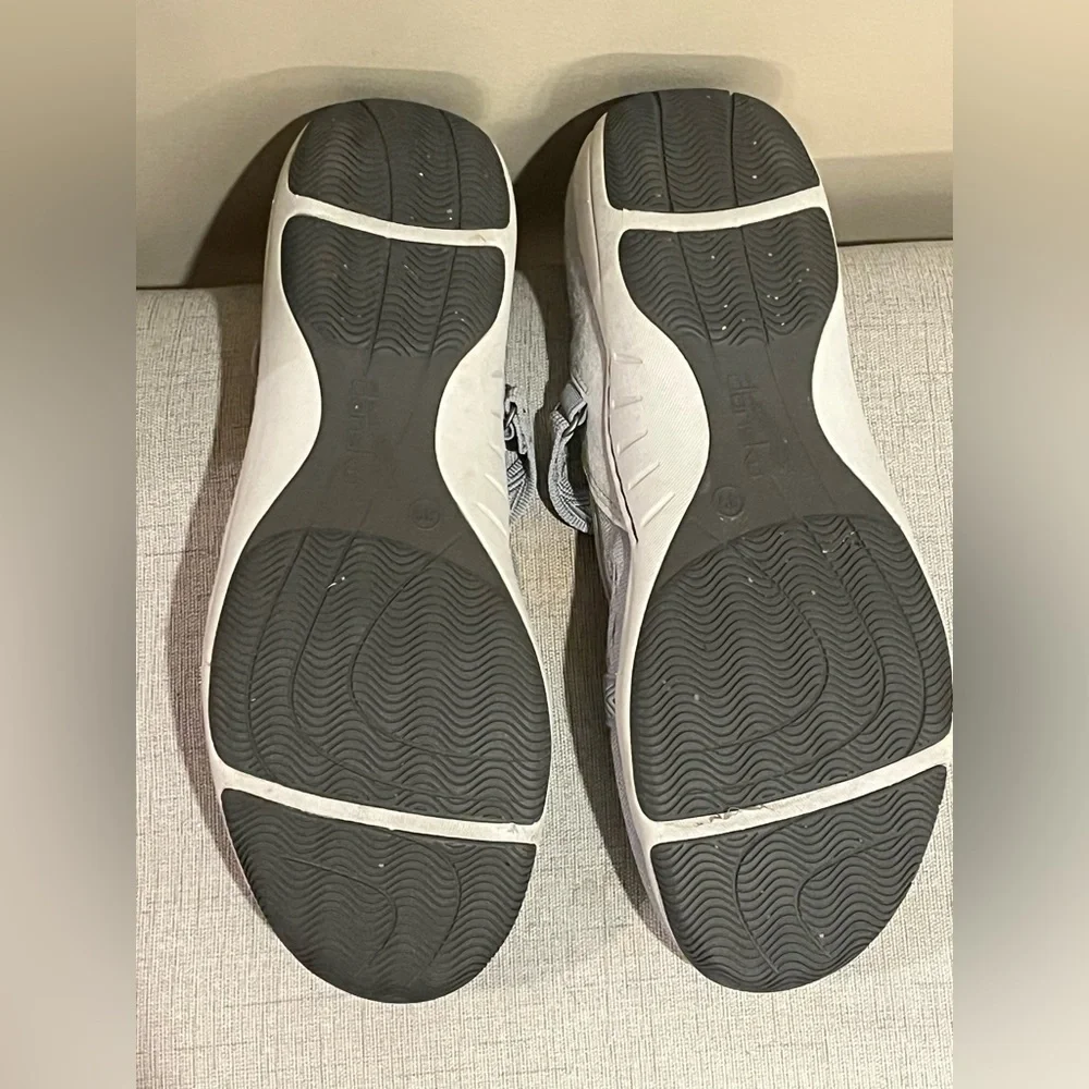 Dansko Haven Mary Jane Flats EUR 39, light grey